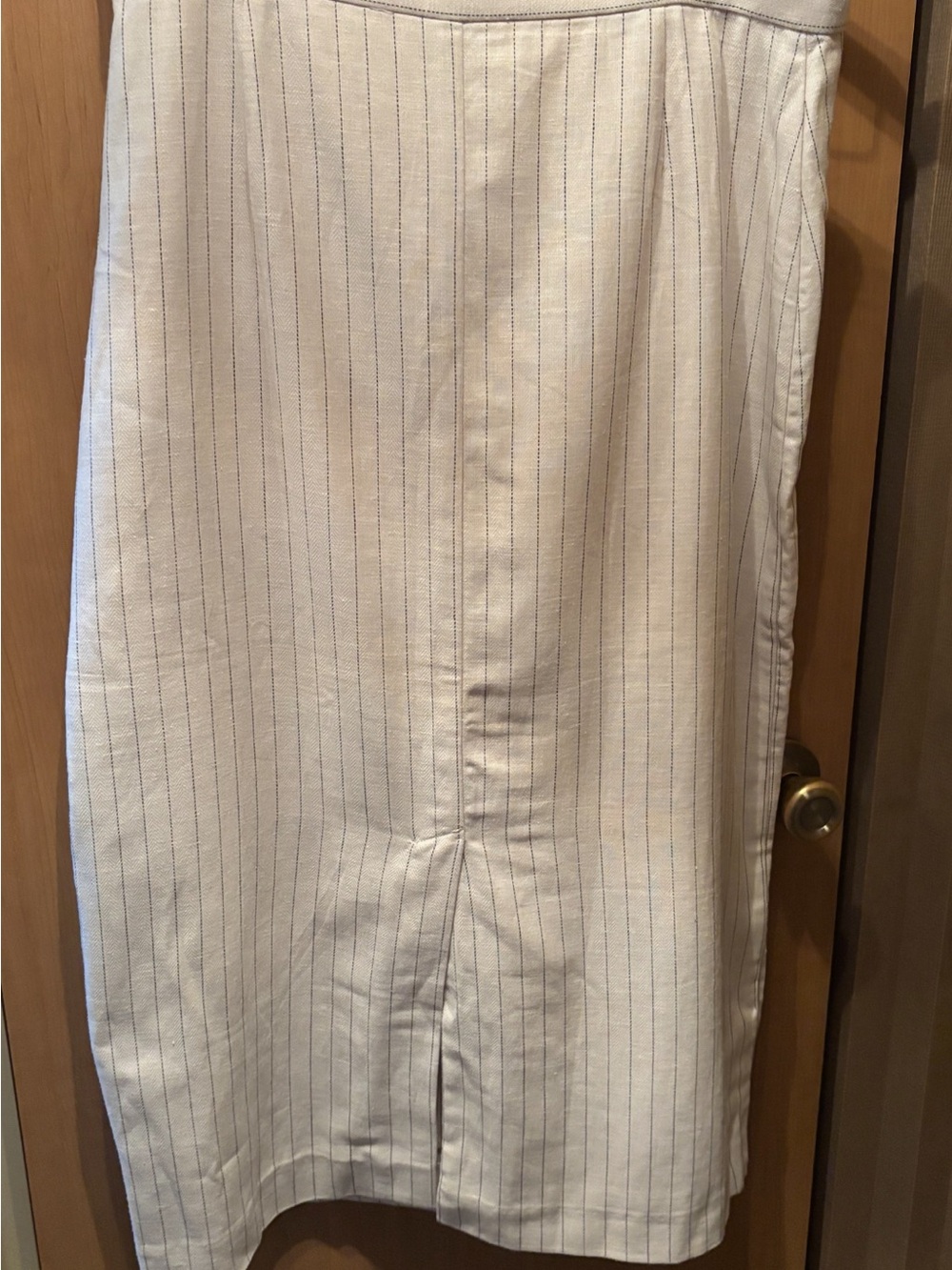 Banana Republic Cream Pinstripe Midi Skirt